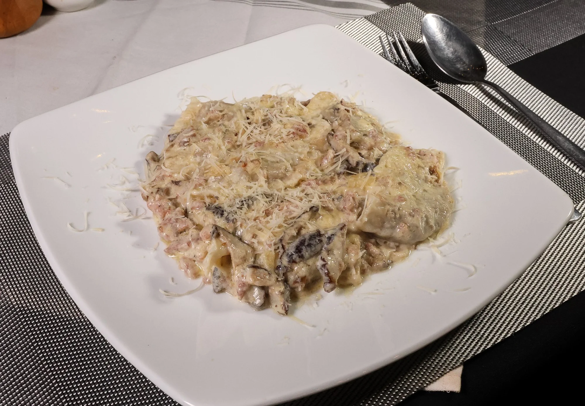 Ravioli Di Ricotta E Spinaci